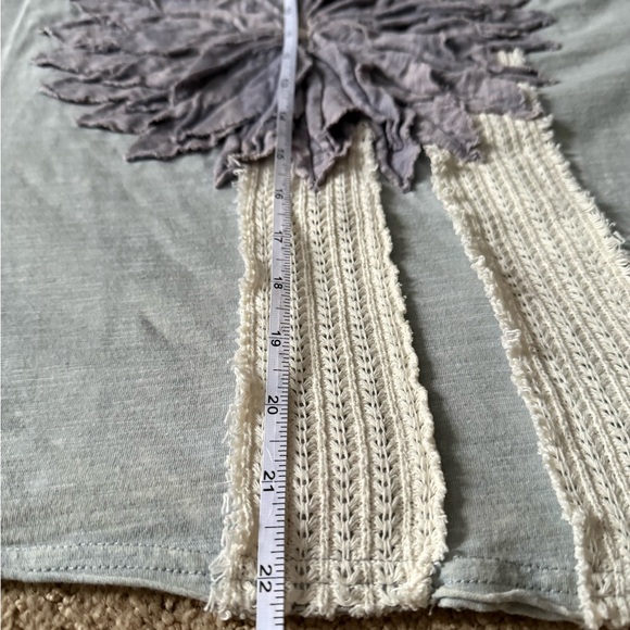 Oli & Hali Blue and Cream Blouse with Purple Floral Accent - Picture 12 of 12